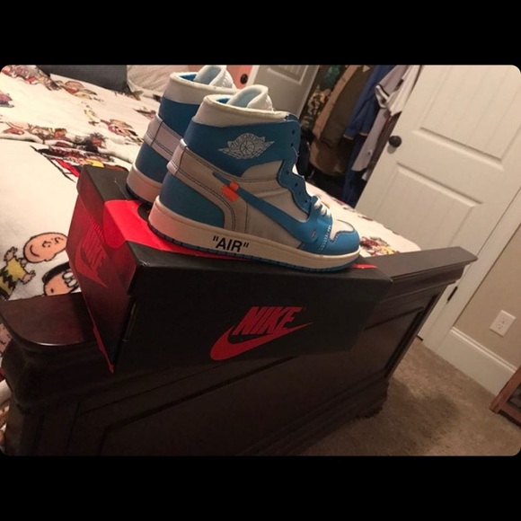 Air Jordan 1s University Blue Off-White - Picture 2 of 2